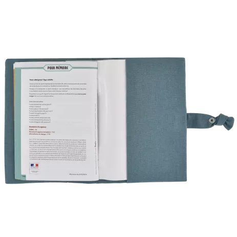 protège carnet de santé en lin personnalisé - idée cadeau de naissance personnalisée