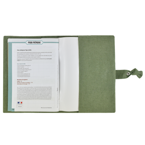 protège carnet de santé en lin personnalisé - idée cadeau de naissance personnalisée