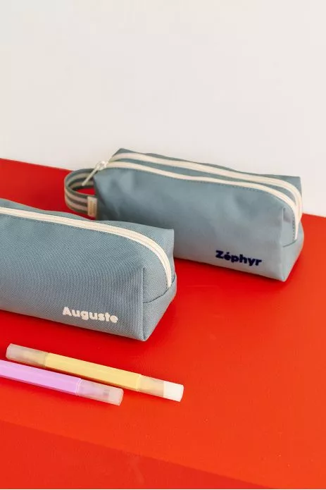 trousse à crayons enfant personnalisable avec double compartiments avec zip