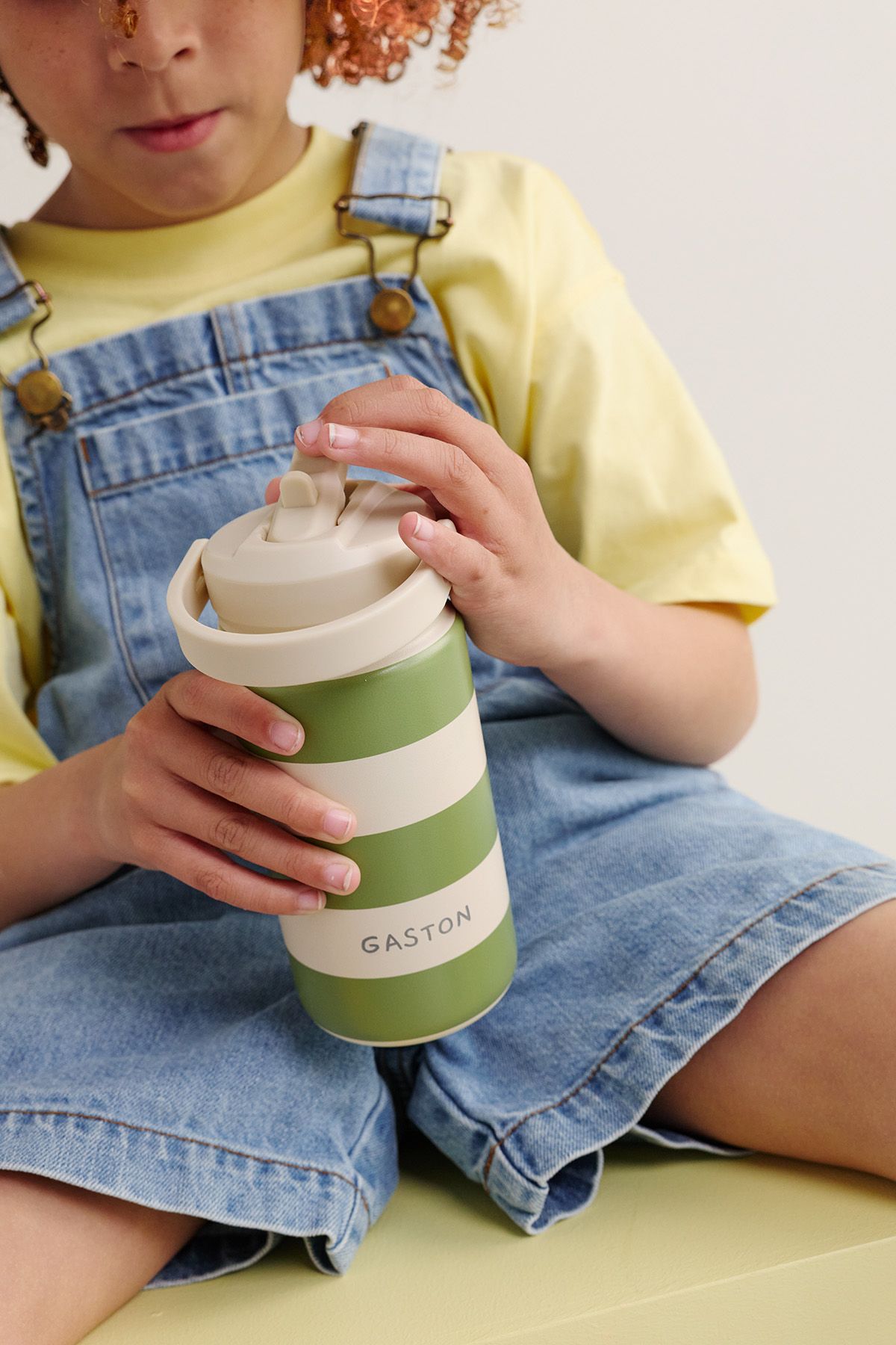 bonita cantimplora de rayas infantil personalizable