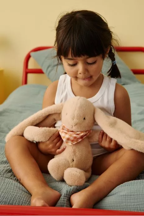 Peluche de apego de conejito para bebé, personalizable, regalo de nacimiento, hecha en Francia