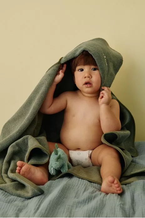 cape de bain bébé personnalisable éponge absorbante et moelleuse