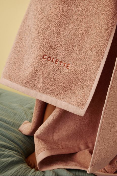 Personalizable terry cloth bath towel for kids