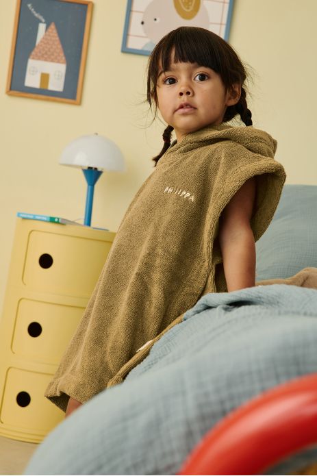 poncho enfant personnalisable pour bain et plage éponge moelleuse