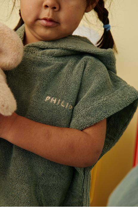 poncho enfant personnalisable pour bain et plage éponge moelleuse