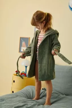 peignoir enfant personnalisable en éponge moelleuse
