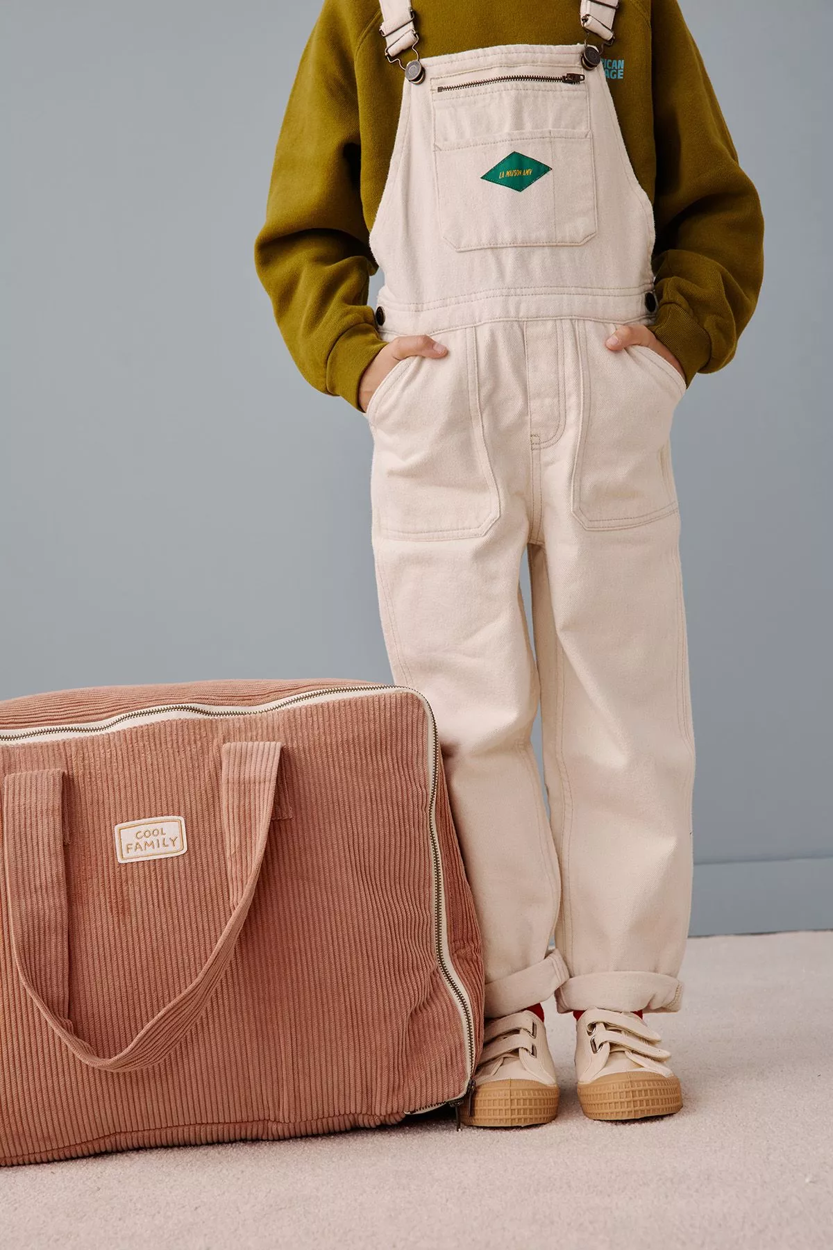 Maleta personalizada de pana para bebés, niños y padres