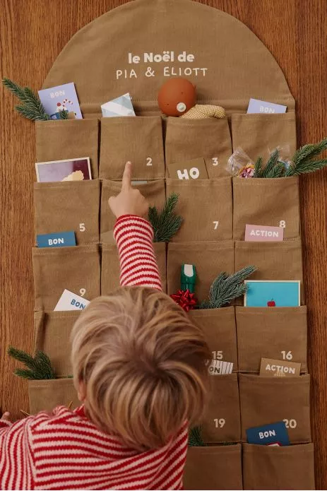 calendrier de l'avent personnalisé en tissu pour noël