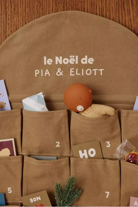 calendrier de l'avent personnalisé en tissu pour noël