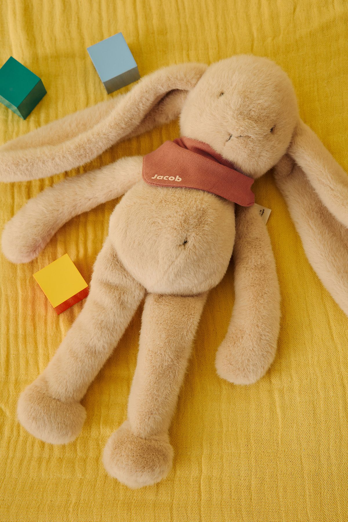 Personalized solid-color cotton scarf for a baby or child's plush toy