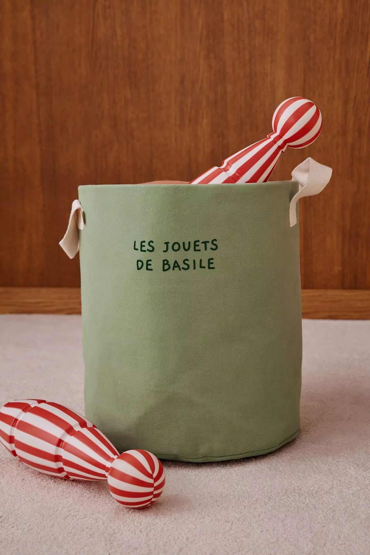 Personalizable toy storage basket in heavyweight cotton