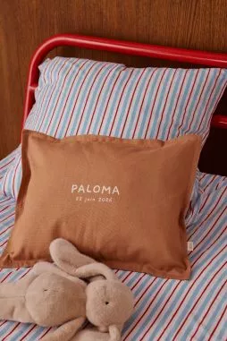 customizable linen pillow, an original baby gift for infants and children