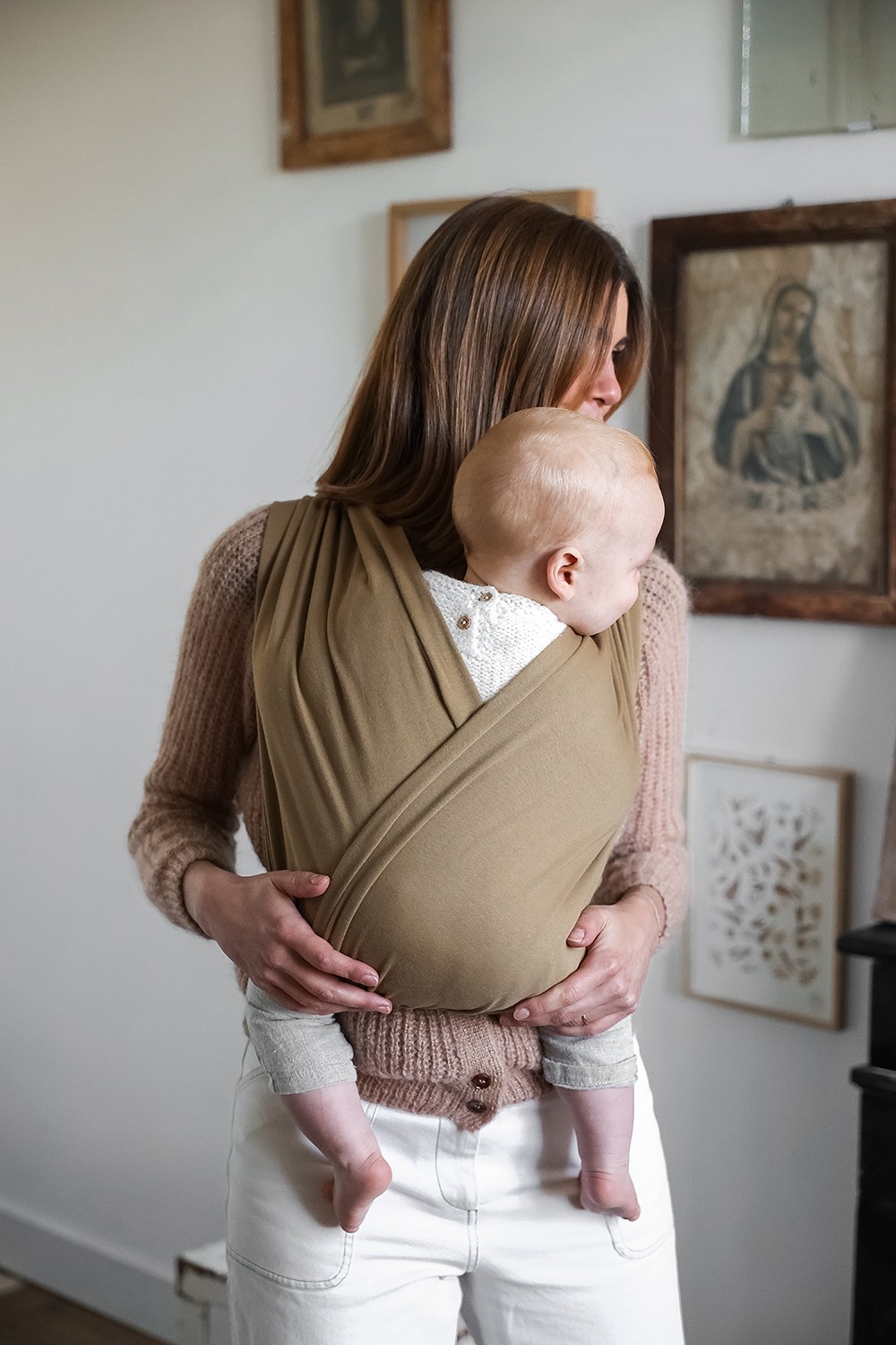 Baby carriers and doll carriers