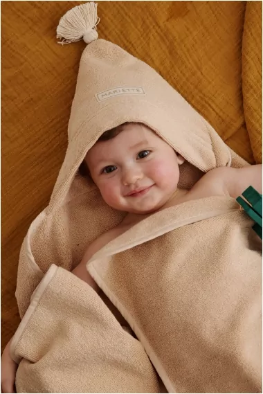 cape de bain en éponge personnalisée pour bébé