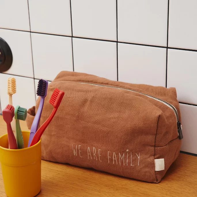 Grande trousse de toilette en lin personnalisée