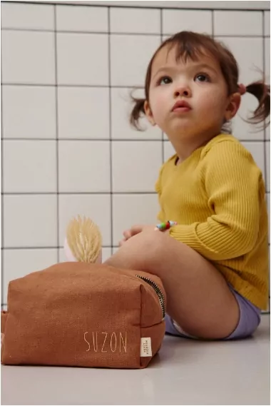 petite troussede toilette en lin à personnaliser