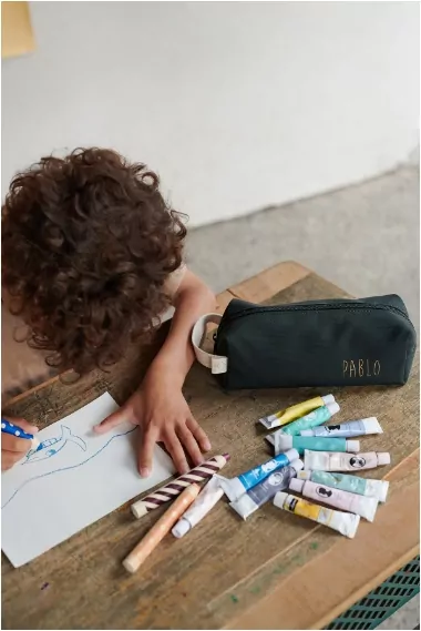 jolie trousse d'école unie avec zip et personnalisable