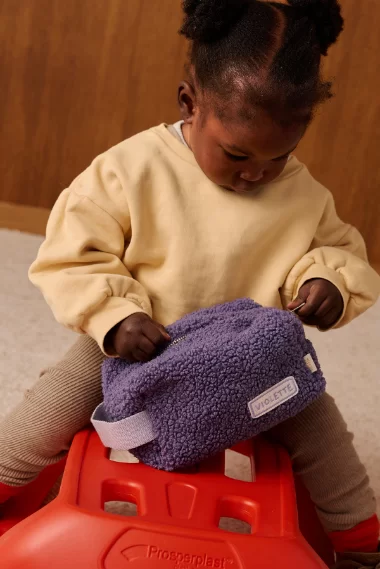 trousse de toilette enfant en moumoute personnalisable