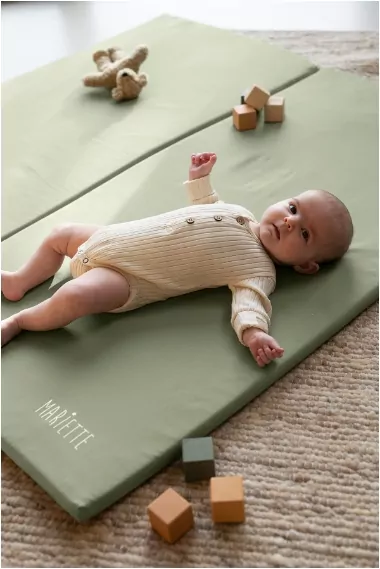 tapis d'éveil personnalisé uni et transportable