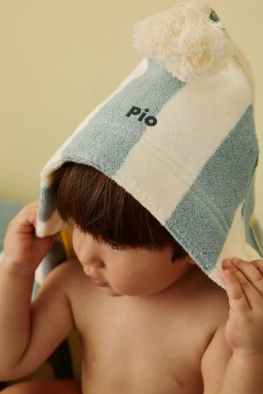 Cape de bain personnalisée bébé – cadeau naissance