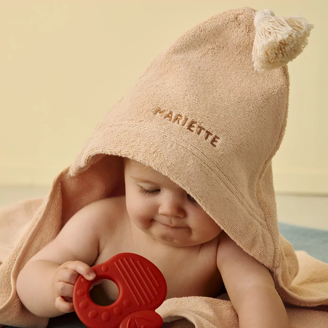 capes de bain bébé en éponge toute douce et personnalisable
