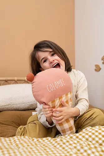 deco chambre bébé cerf-volant personnalisé en lin