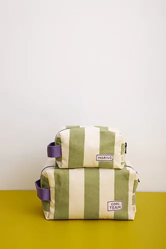 trousse de toilette personnalisée en lin pour enfant
