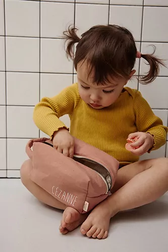 petite trousse de toilette en lin personnalisable