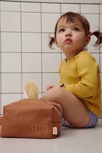 trousse de toilette personnalisée en lin pour bébé