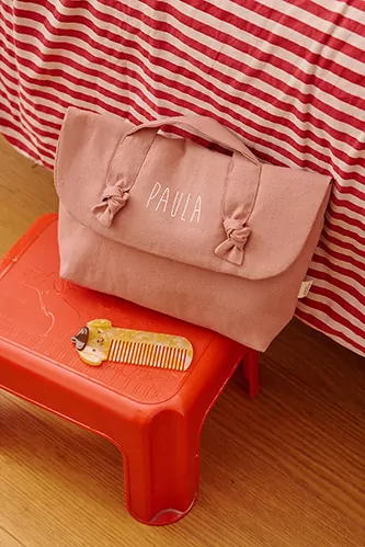 trousse de toilette personnalisée en lin pour enfant