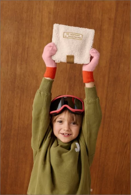 sweat brodé personnalisé pour enfant