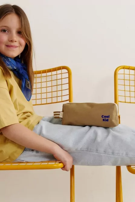 jolie trousse d'école unie et personnalisée avec zip