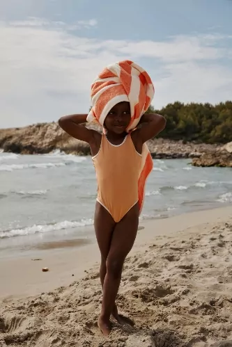 serviette de bain plage rayée enfant personnalisable