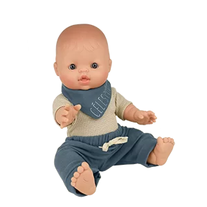 poupée enfant avec foulard personnalisé