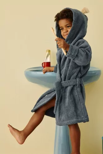 peignoir enfant personnalisé en éponge toute douce