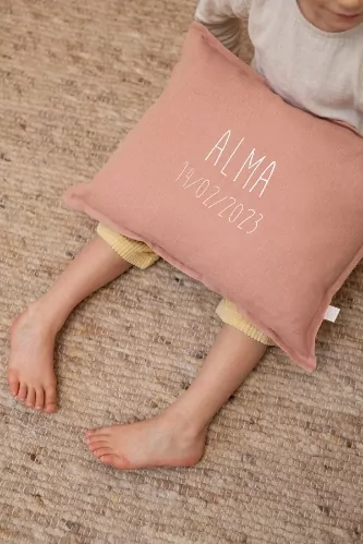 joli coussin uni et rectangulaire à personnaliser