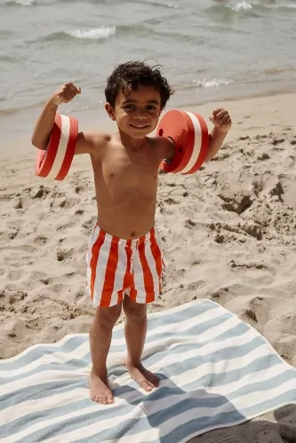 serviette de bain plage rayée pour enfant personnalisable 
