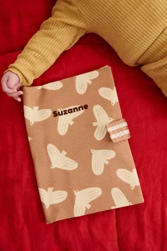 protège carnet de santé motifs fleurs personnalisable